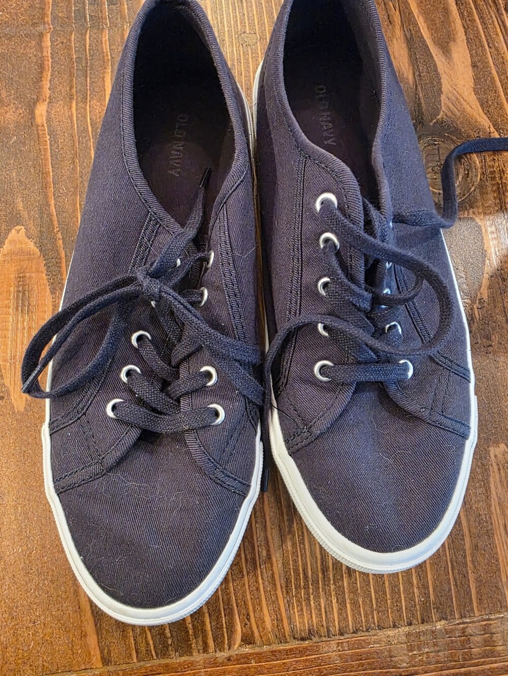 Womens Old Navy Canvas Lace-Up Sneakers in Navy Size 10
